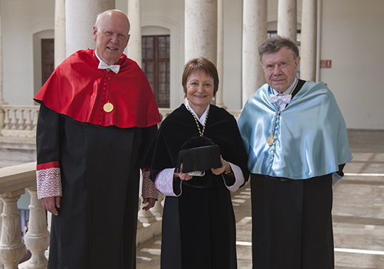 Jürgen Basedow, M. Vicenta Mestre i Roger Chartier