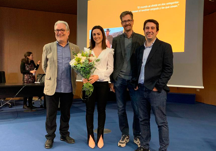 Esther Molina-Menor defends her thesis on bioprospecting dry and irradiated environments
