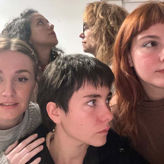 Foto de sis dones