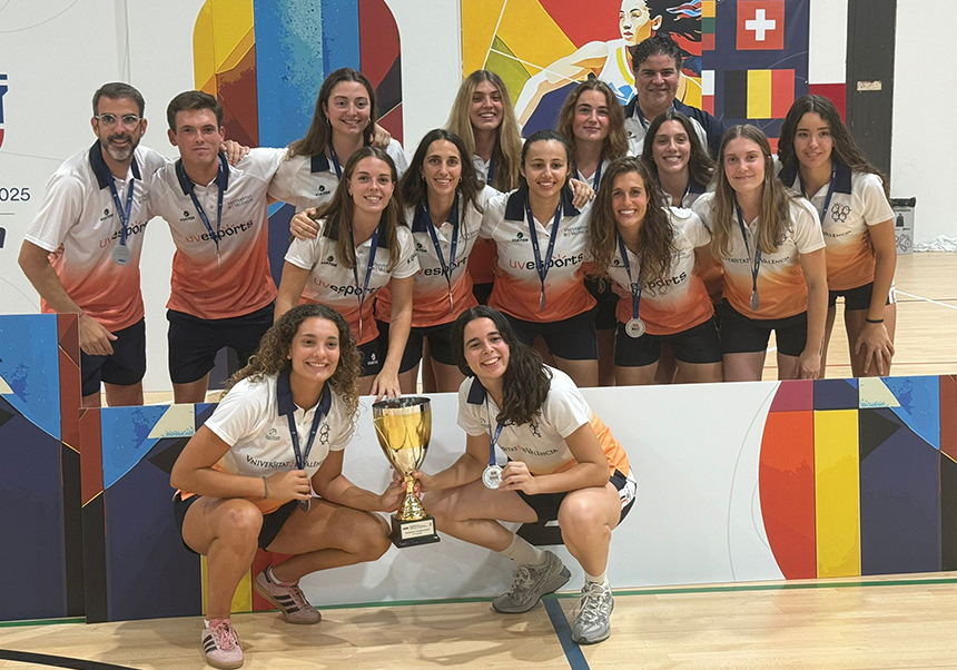 Equip de bàsquet femení