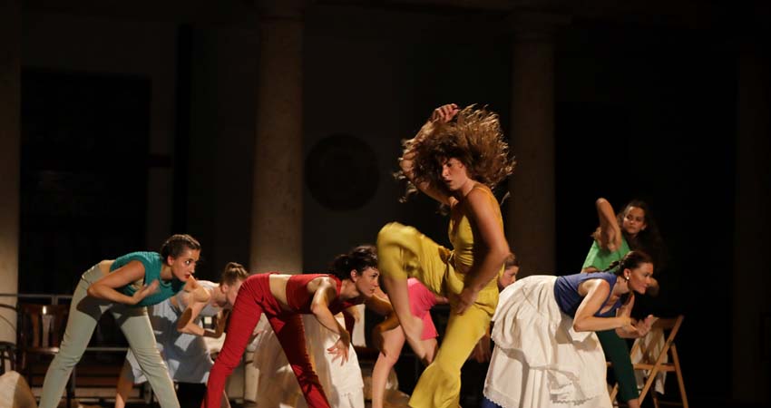 Grupo de bailarinas