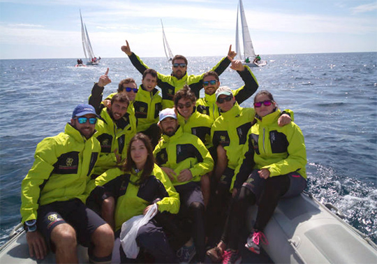 Equipo de vela