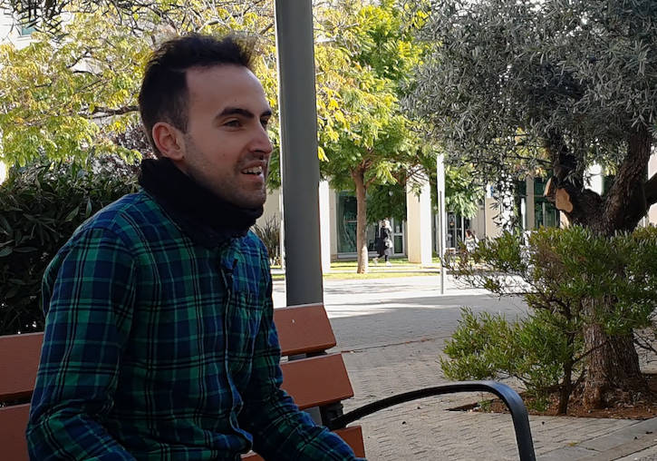 Aarón Turpín, graduat en Mestre en Educació Primària per la Universitat de València i professor de Pedagogia Terapèutica.