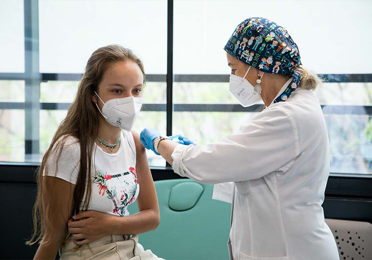 El 5 d’agost finalitza la vacunació Erasmus Outgoing UV mentre continua la vacunació de la franja d’edat 20-29 anys