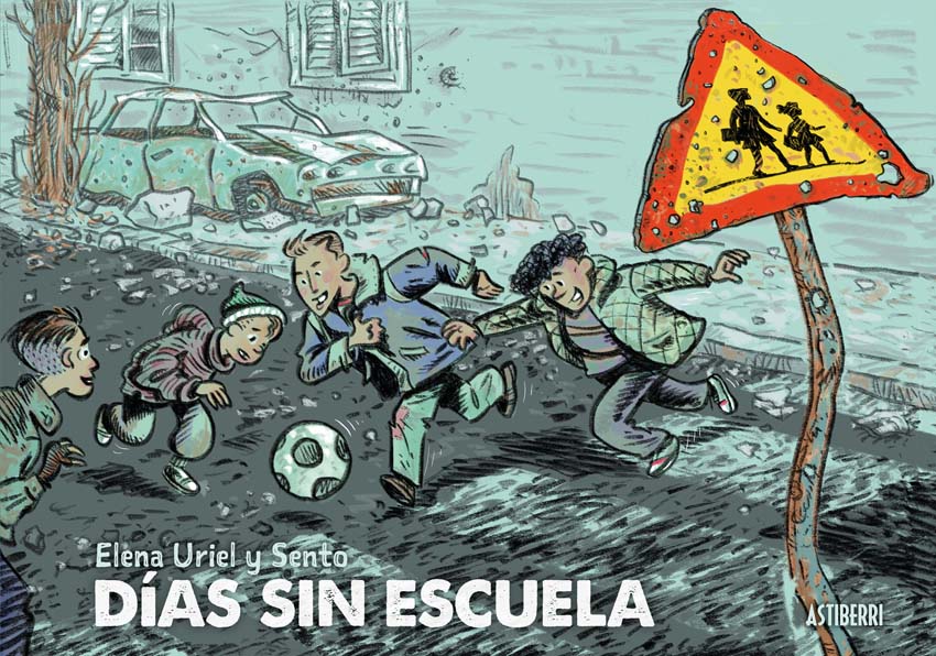 Dibujo de unos niños jugando con una pelota en la calle