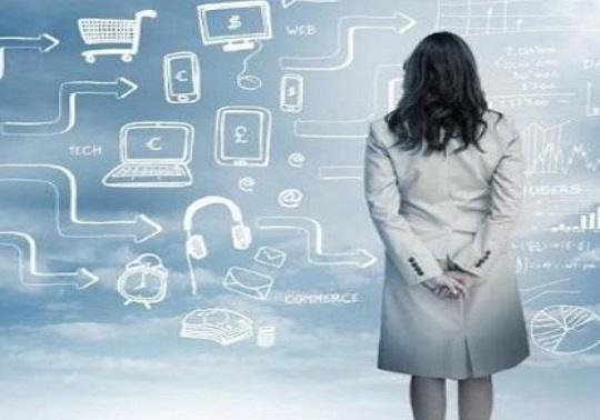 Imagen de portada del informe Brecha Digital de Género en 2020 en la Comunitat Valenciana