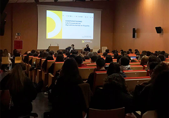 Seminar picture