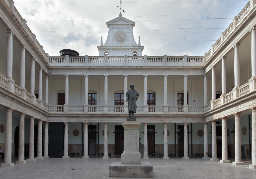Claustre Centre Cultural La Nau UV.