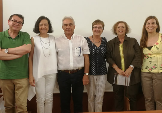 Francisco Higón i Isabel Pardo, amb altres participants en l'homenatge.