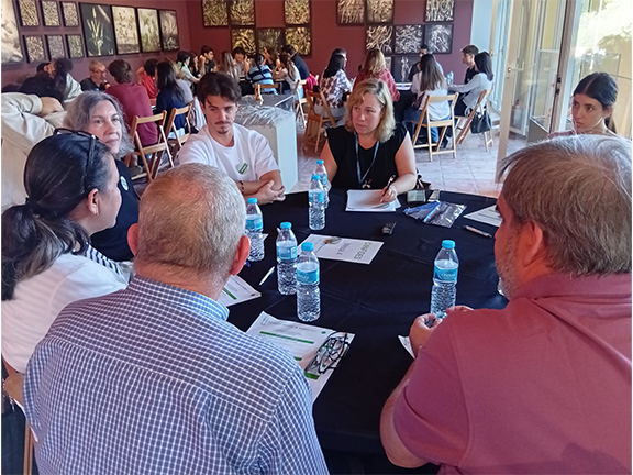 Ciutadans durant els debats de ciència - imatge 0