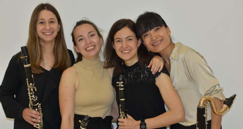 Photo of the performers