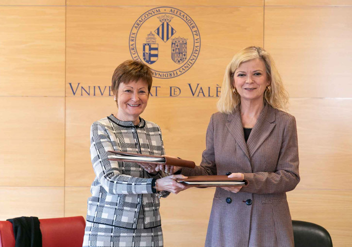 The University of Valencia renews the agreement to finance the Legal Mediation Chair with the Generalitat Valenciana