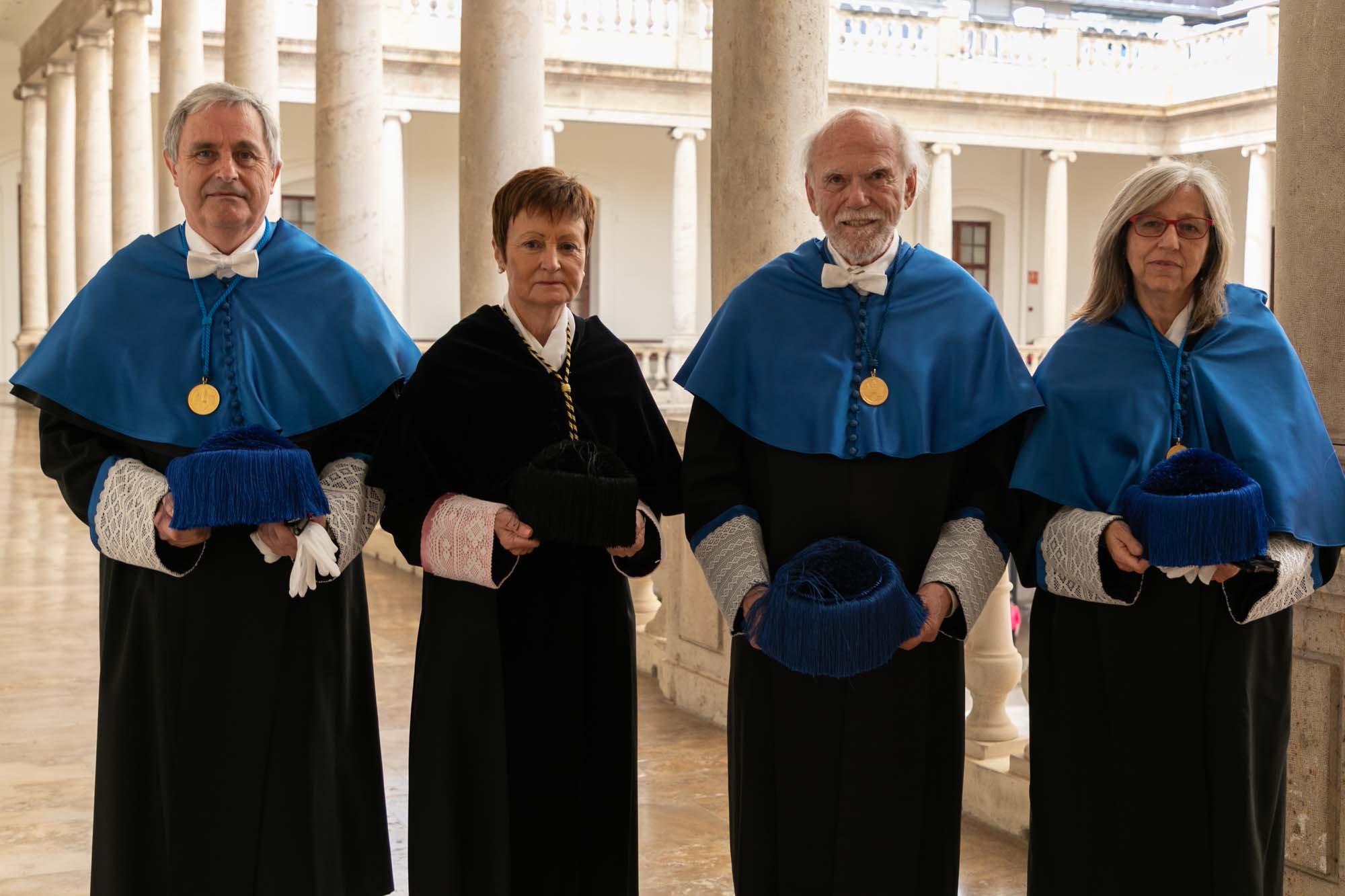 La Universitat de València invist Doctor 
