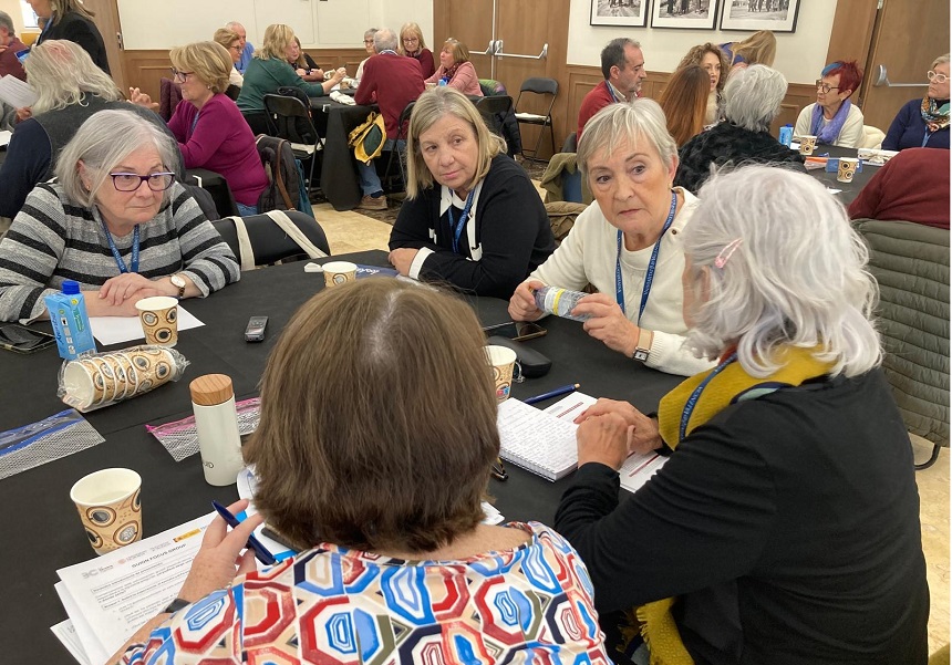 Un moment de la consulta.