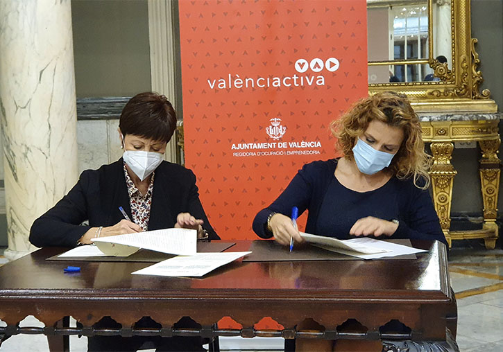 La Universitat de València i l’Ajuntament signen la renovació del conveni de col·laboració per a la Càtedra MESVAL