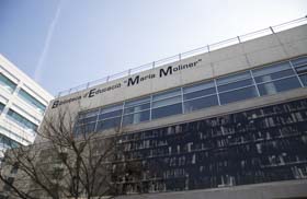 Biblioteca d'Educació Maria Moliner