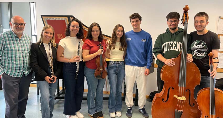 Photo of the performers
