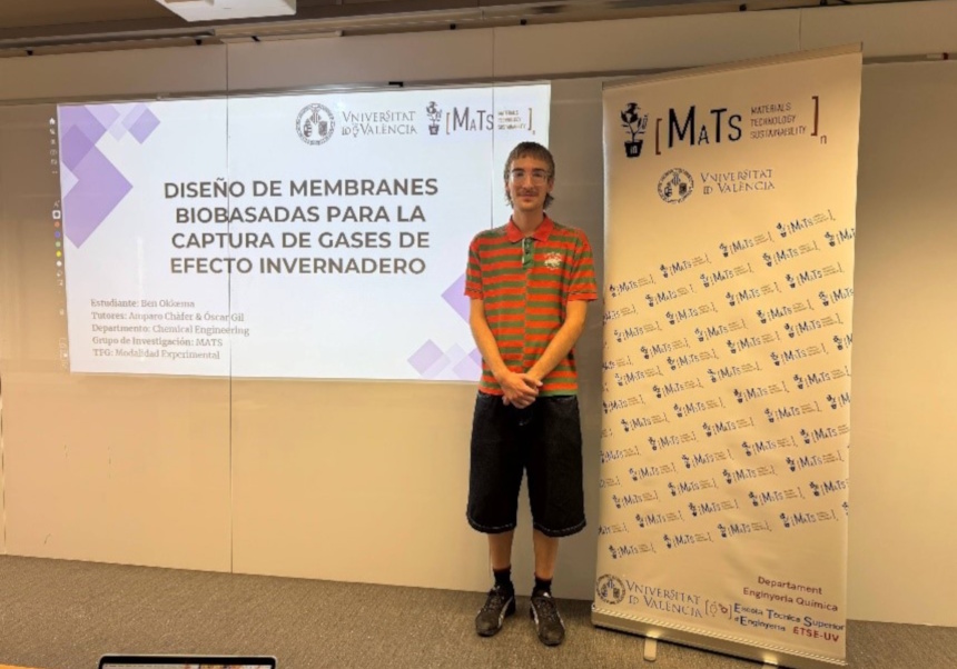 Ben Okkema presentando su TFG