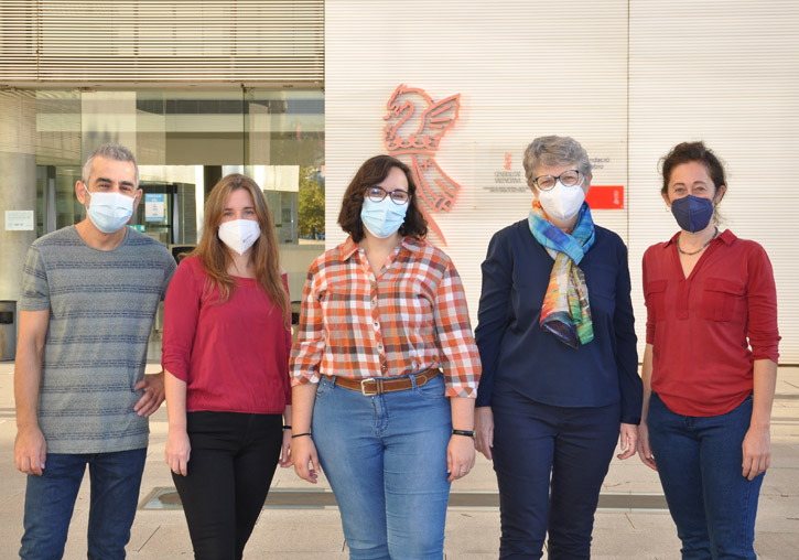 (De izquierda a derecha). Mario Murcia, Marisa Estarlich, Llúcia González, Marisa Rebagliato y Sandra Simó.