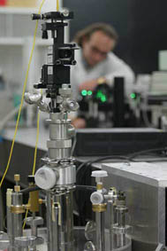 Detall d'un laboratori de recerca de la Universitat.