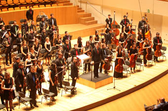 La Orquestra Filharmònica de la Universitat de València, en el Palau de la Música.