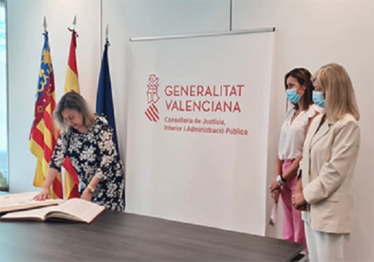 Foto de la toma de posesión de Gemma