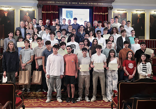 Students awarded in the Cangur Mathematics awards