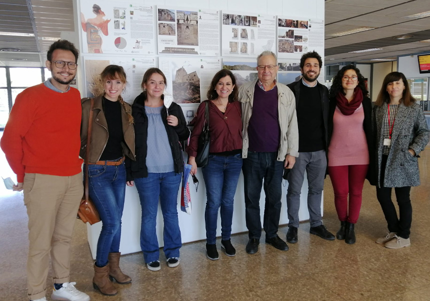 Foto de grupo de los participantes en la presentación de las tesis doctorales del Grupo Arsmaya