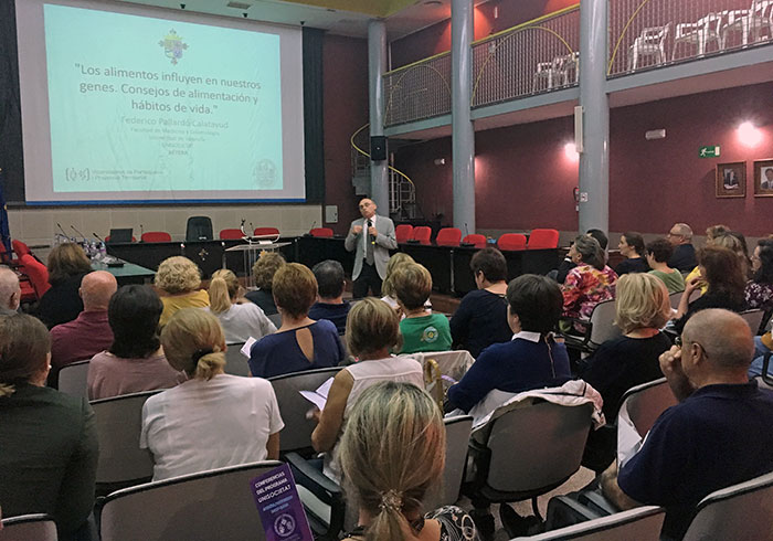 El profesor Federico Pallardó ofreció una ponencia en Bétera el 18 de octubre de 2017.