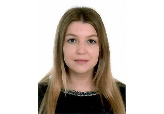 D.ª Ana Teresa Ejarque Catalá