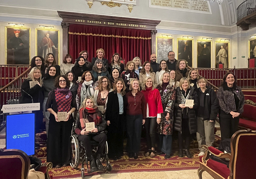 Imatge de l'acte celebrat en el Paranimf de la Nau