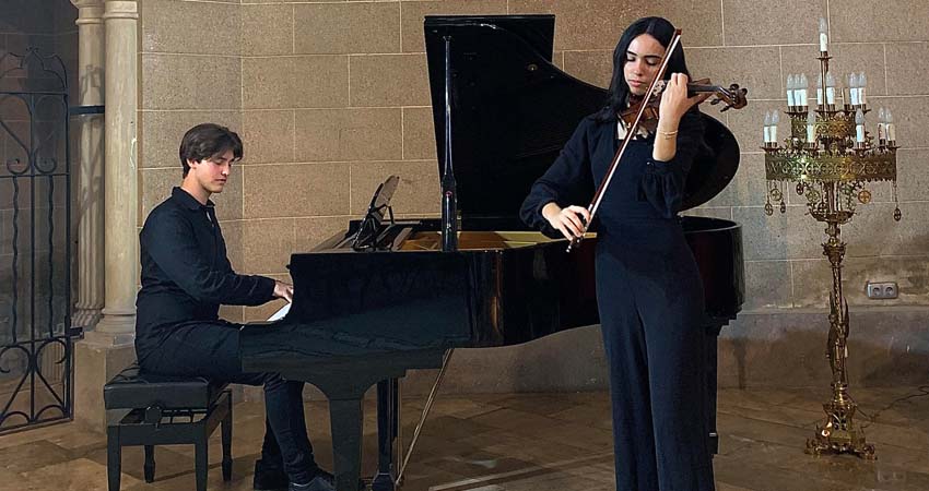 Photo of the performers