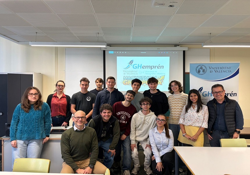 FINAL RESOLUTION OF THE FIRST EDITION OF THE GH-IMPULSA PROYECTOS COMPETITION ENTREPRENEURS