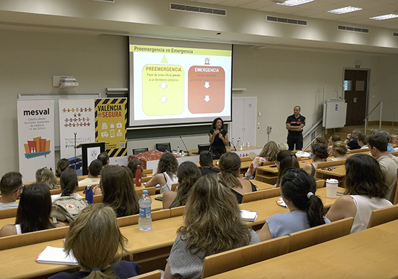 Un moment de la sessió de formació a la Facultat de Formació del Professorat