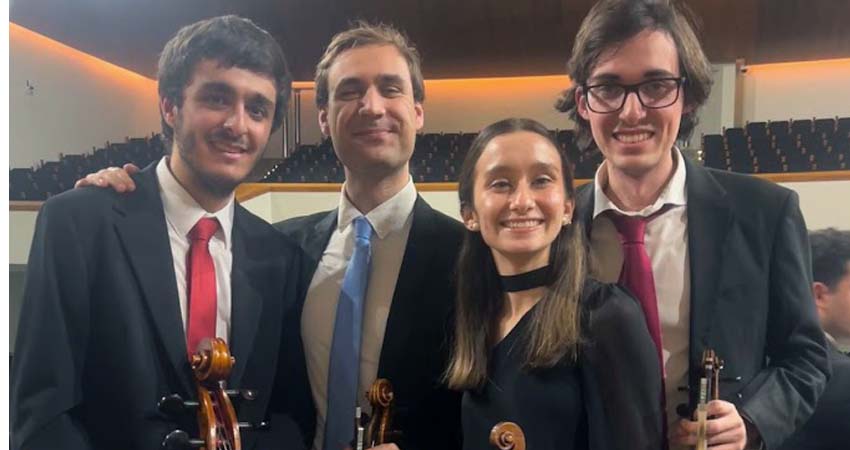 Photo of the performers