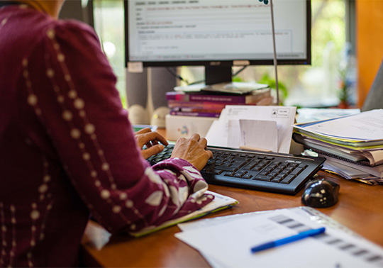 Treballadora de la UV