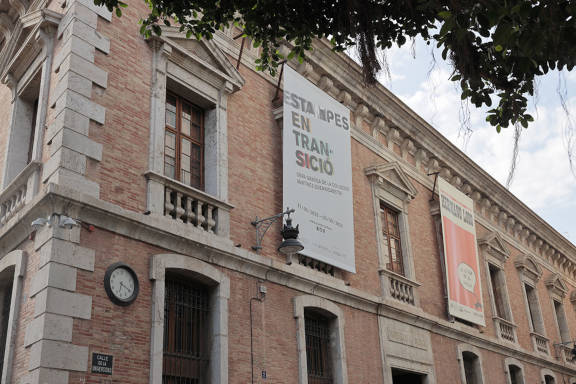 Exposición 'Estampas en transición' en La Nau - imatge 0