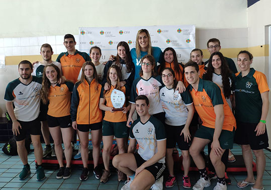 Equip de natació de la Universitat