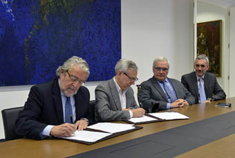 De izquierda a derecha: Rafael Alcón, Antonio Ariño, José Pedro Martínez y Cristóbal Suria.