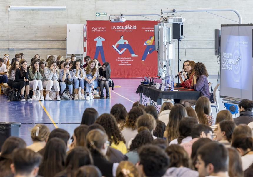 Estudiantat a una sessió durant el Fòrum de Magisteri