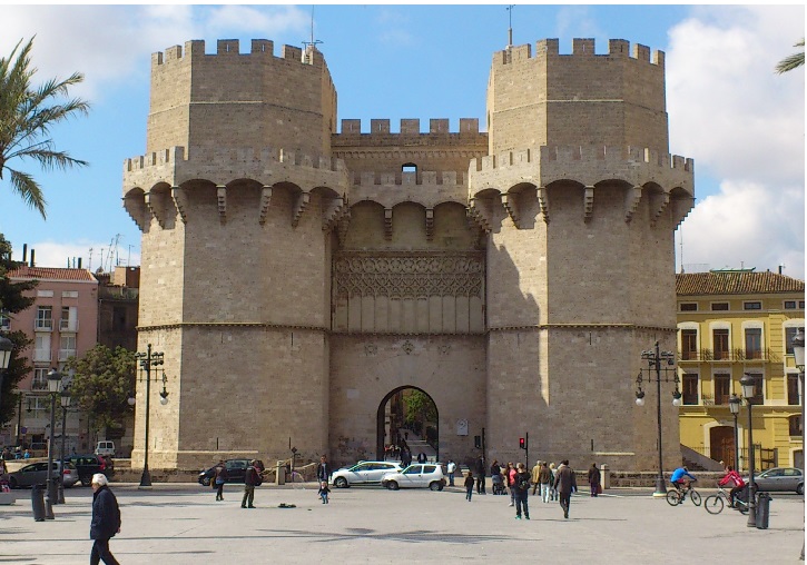 Les Torres de Serrans són elements patrimonials de València que s'utilitzen en les rutes matemàtiques.