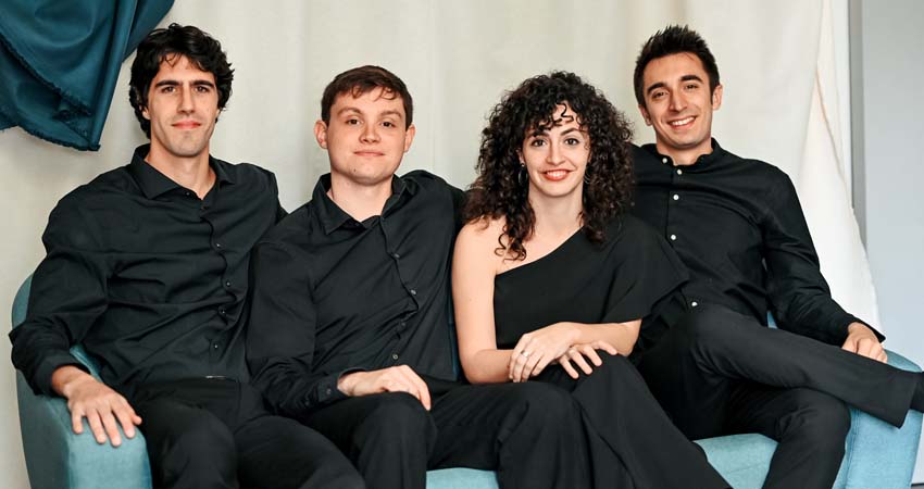 Photo of the performers