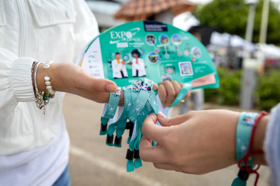 Regalos de bienvenida a la feria Expociència 2026.