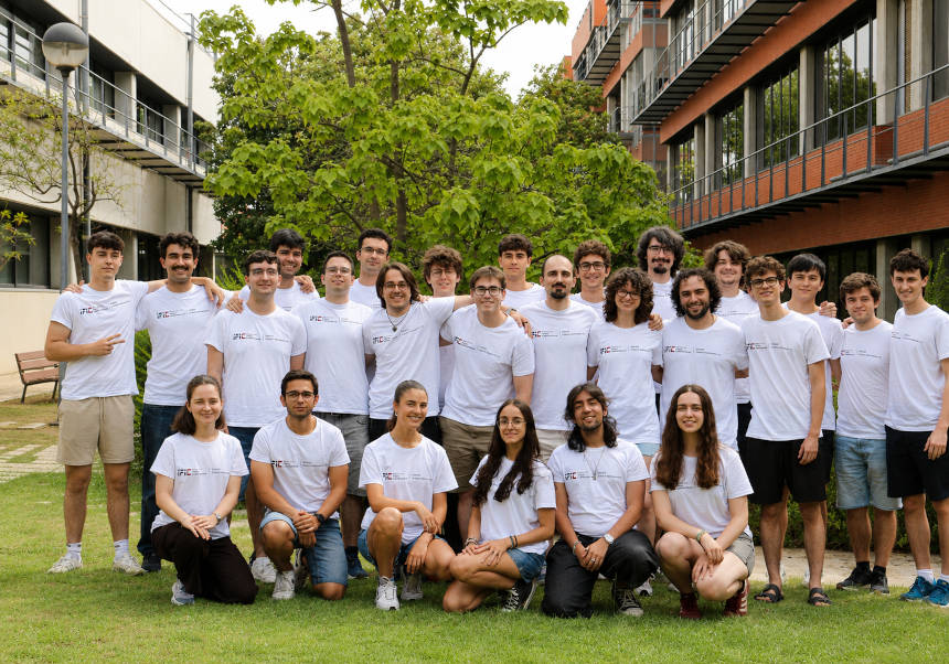 El grupo de estudiantes del noveno IFIC Summer Student Programme 2026.
