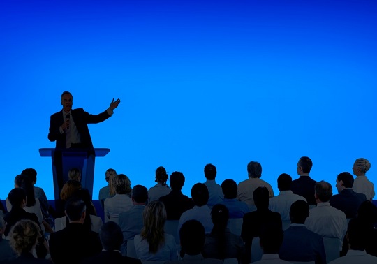 Presentación en el auditorio