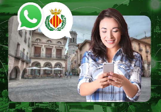Chica Whatsappeando