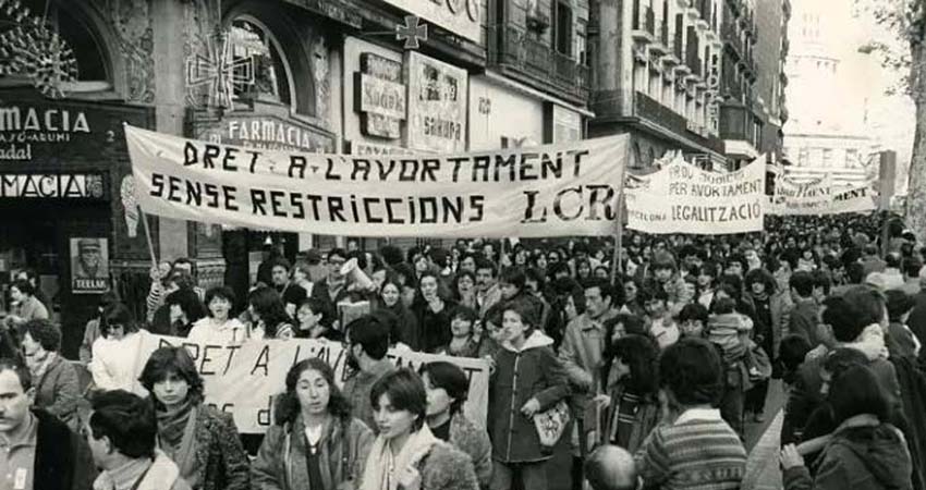 Grup de gent manifestant-se