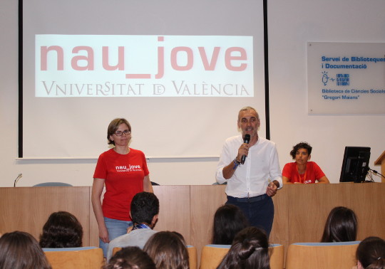 Teresa Puchol i Cristóbal Suria, en la cloenda de La Nau Jove.