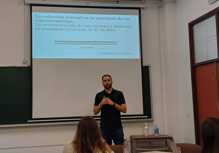 Víctor Ferrer during his conference.