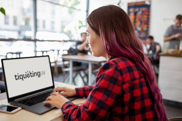 TiquetingUV: atención del equipo de soporte